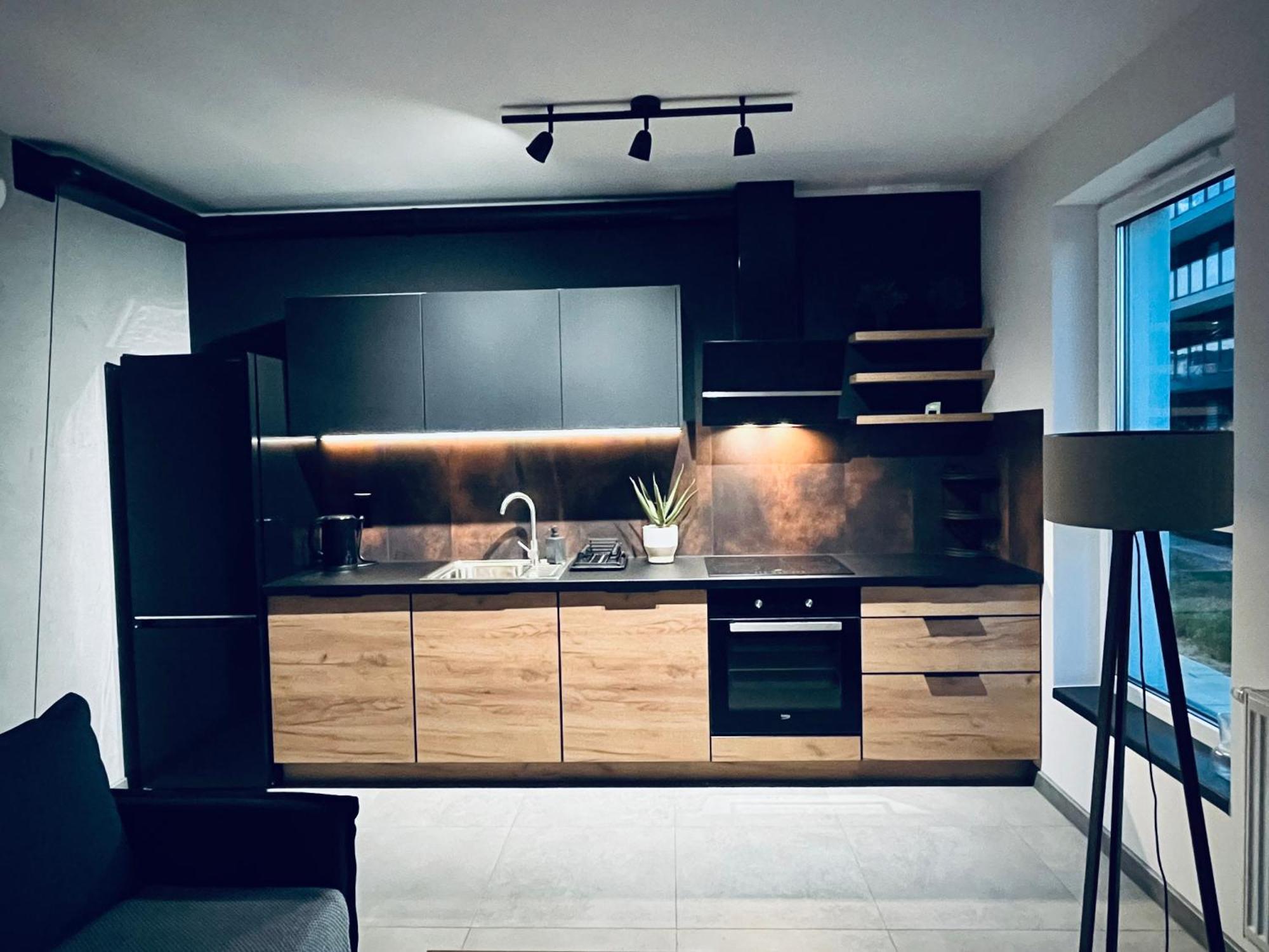 Apartament Husarska Apartman Rumia Kültér fotó
